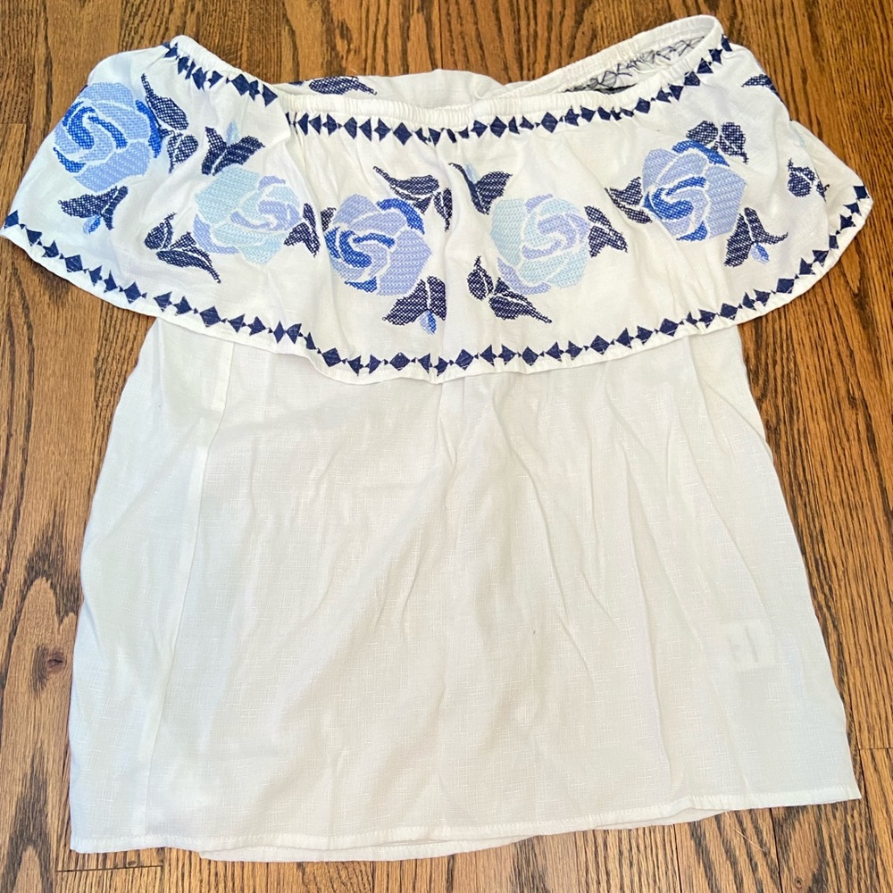 Floral off the shoulder shirt